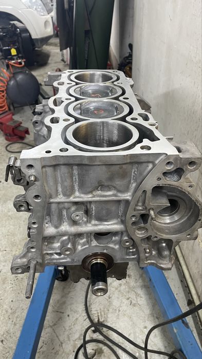 Блок двс 2AZ от Тойота