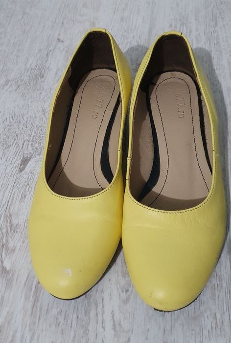 Lot 3 perechi de pantofi marimea 35, 1 piele naturala