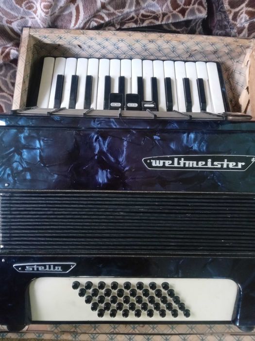 Немецкий аккордеон Weltmeister