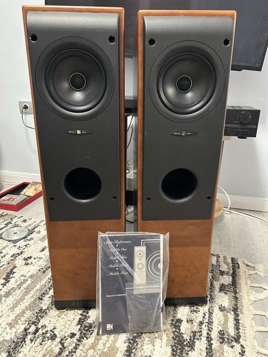 KEF reference model ONE