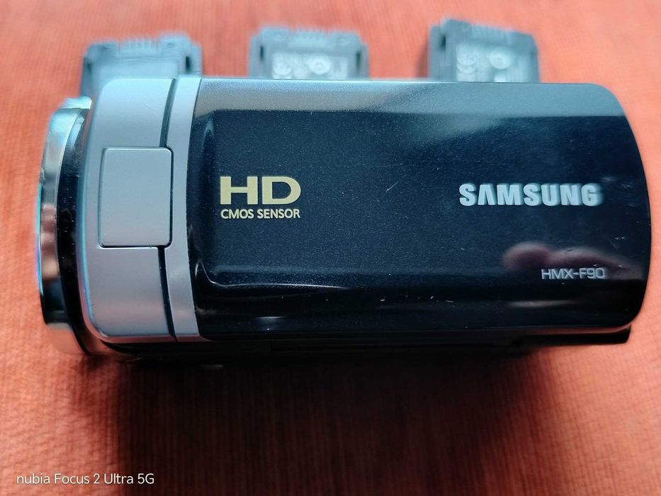 Цифрова видеокамера Samsung HMX F-90