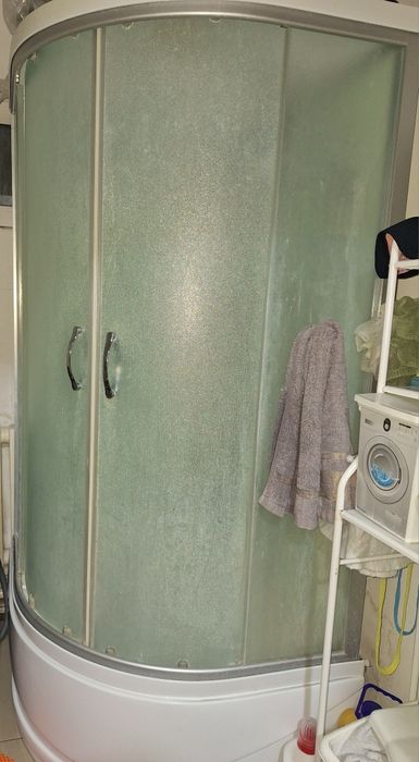 Душевая кабина продам срочно