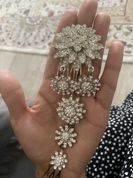 Продам бижутерию