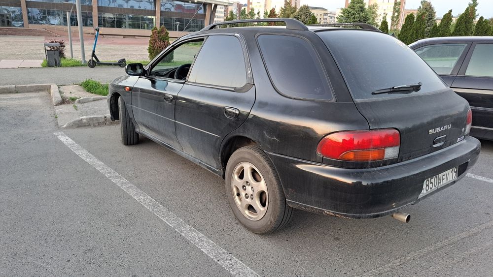 Продам Subaru Impreza 1999г. Левый руль.