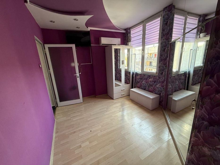 Дава се под наем Тристаен апартамент в София, Бенковски - 65 кв.м за 509.49 € - Снимка #2