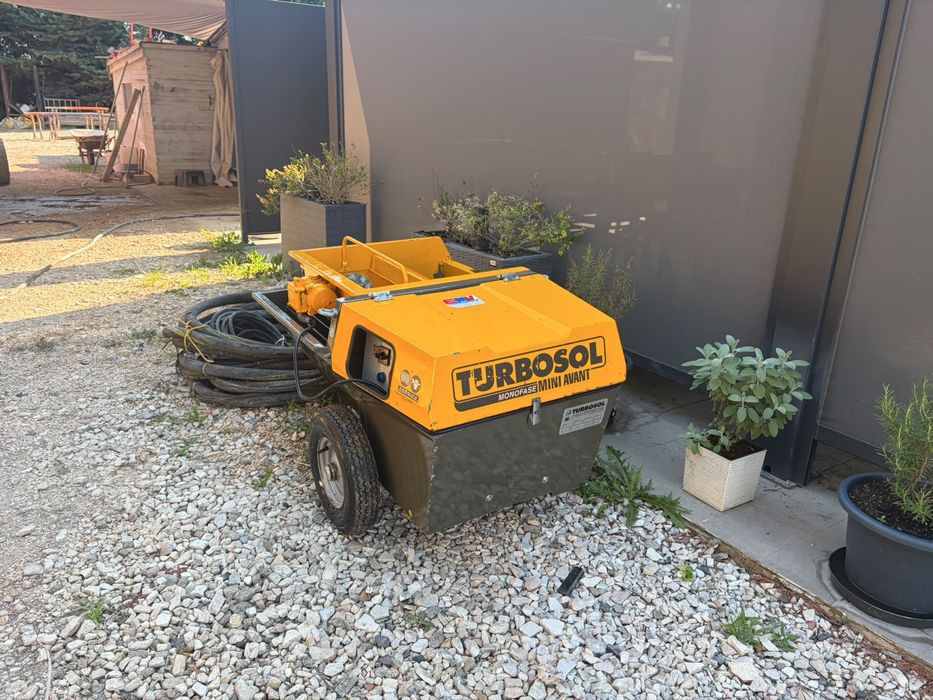 Pompa de tencuit masina de tencuit turbosol mini avant