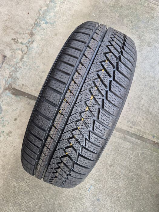 O bucată 205/50 R17 M+S iarnă - Continental Goodyear Sailun