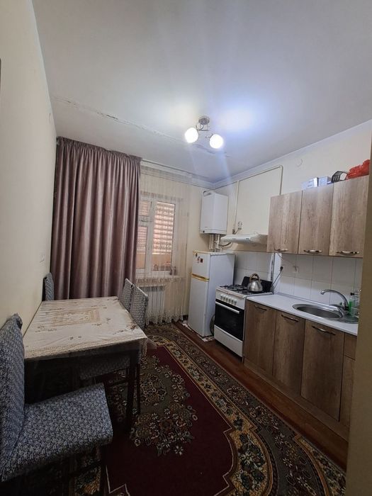 Уй сотилади. Олмазор туман Корасарой киччик халка йули 11 уй 46 хонадо