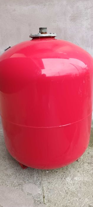 vas de expansiune hidrofor