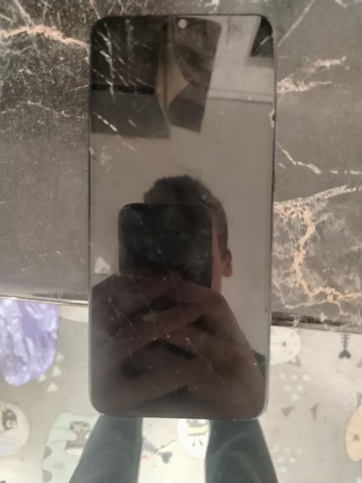 Продам телефон Vivo