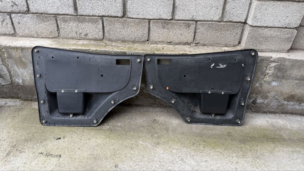 Обшивка двери Газель