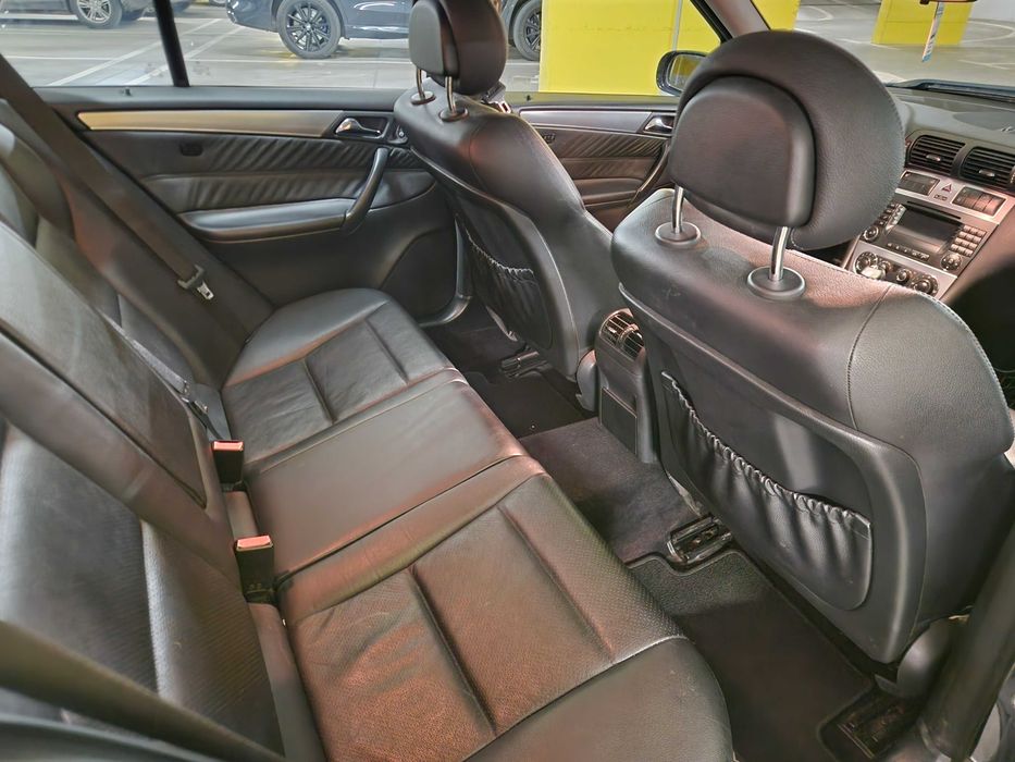 Мерцедес c320 224hp