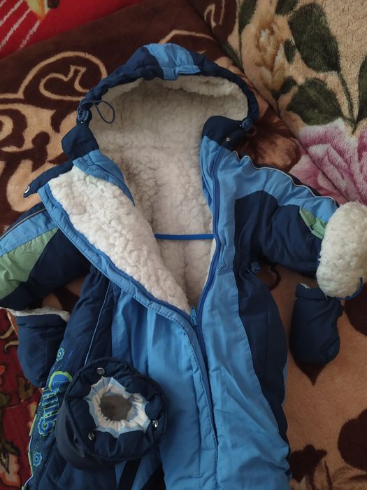Зимний комбинезон.