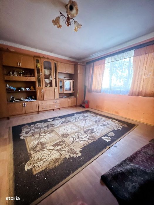Casă + teren generos 1603 mp, poziție centrală – Ianoșda
