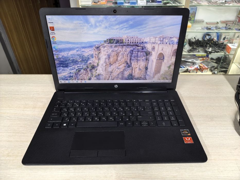 Продам ноутбук HP 15 Ryzen 7