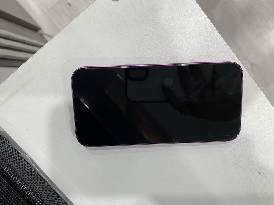 Iphone 16 продам на гарантии