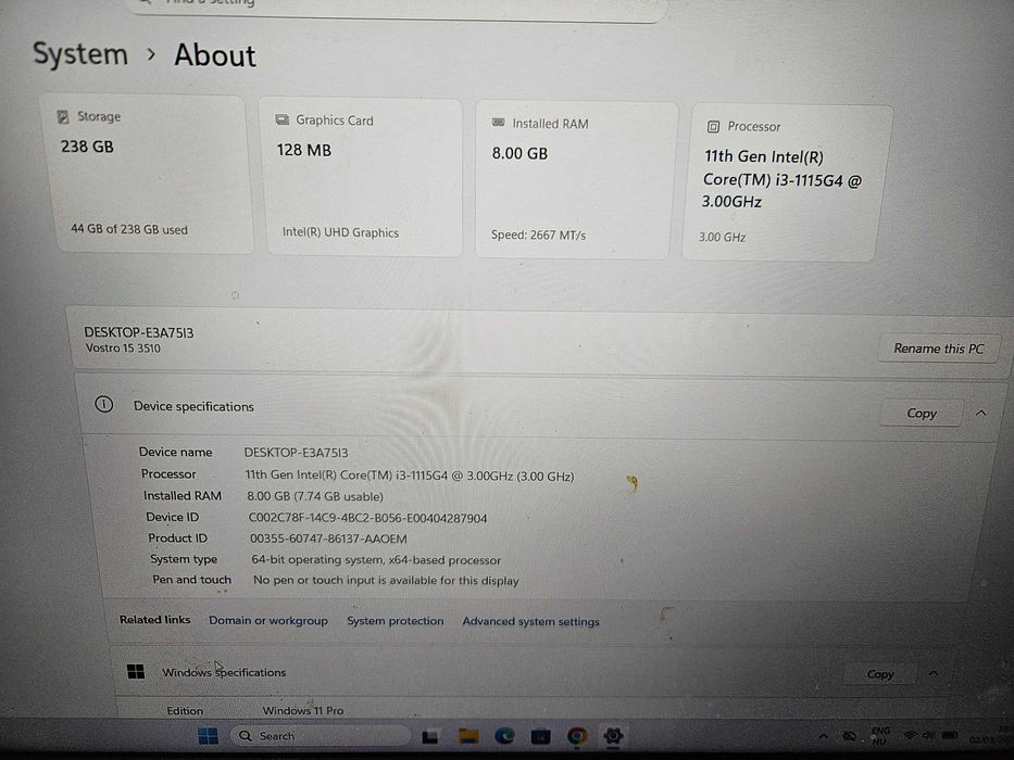 Magazin Laptop Dell Vostro 15 15 3000 3510 i3 si i5 gen11 15 8GB 240GB