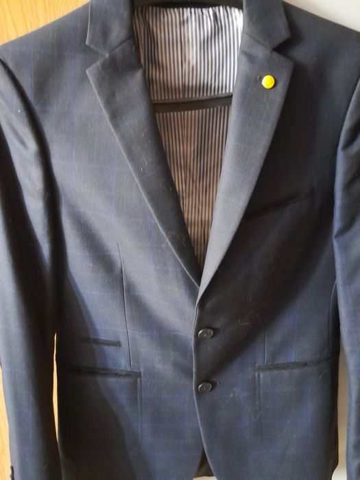 Продам мужской костюм б/у
