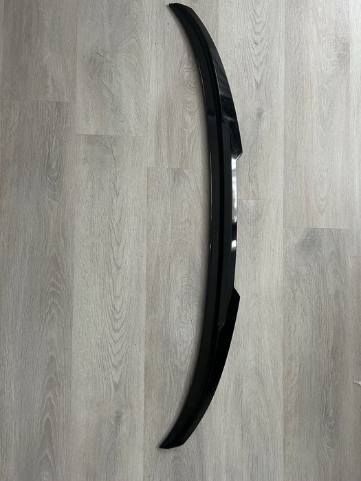 Лип спойлер за ф30 styleM4