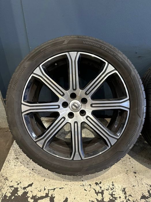 Оригинални джанти с гуми Volvo / Волво XC60 R 20" 5x108