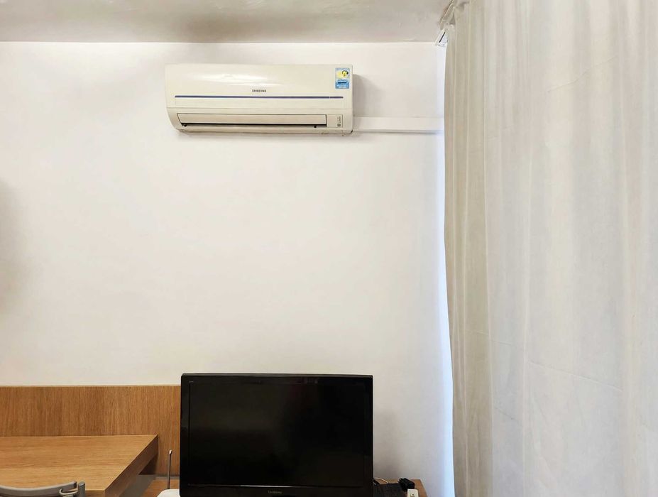 Продавам обзаведено студио в комплекс Green Life, Созопол - снимка 4