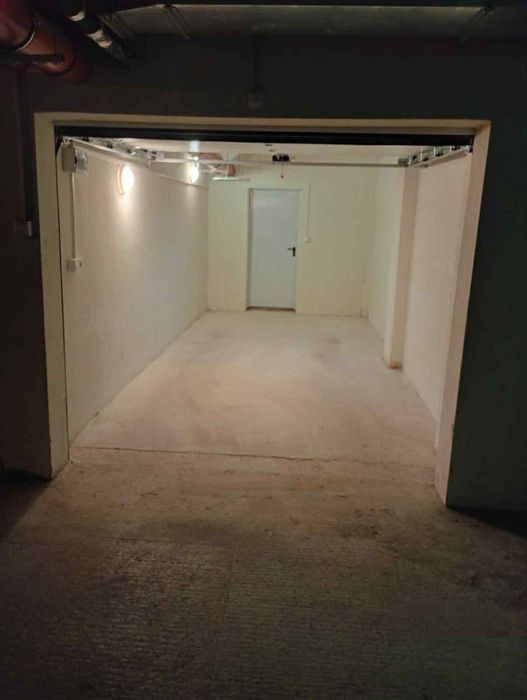 Дава се под наем Гараж / Паркомясто в София, Младост 1 - 21 кв.м за 143 € - Снимка #2