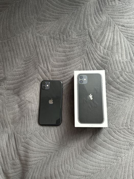 Айфон 11 в хорошем состояние