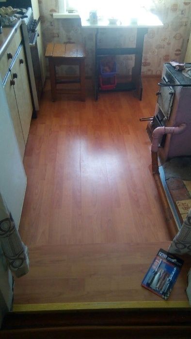 Продаю полу благоустроенный дом