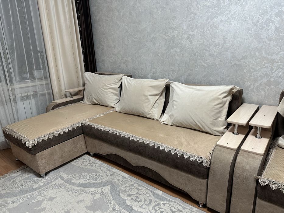 Диван для гостиной