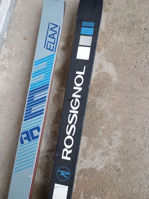 Vand skiuri Elan și Rossignol
