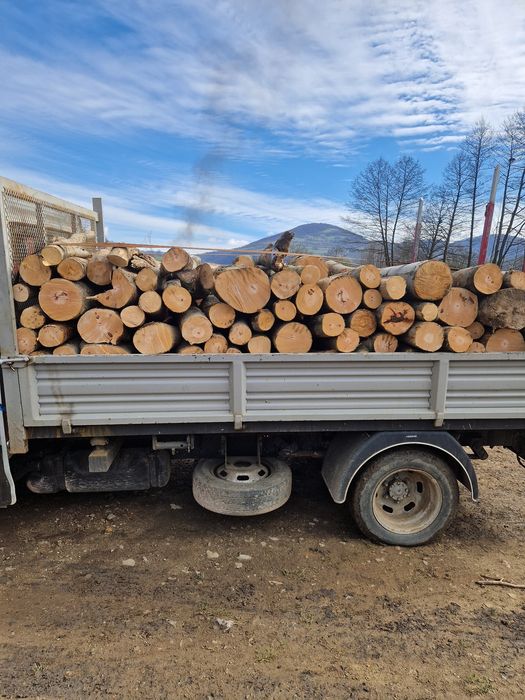 Lemn de foc la cerințele clientului