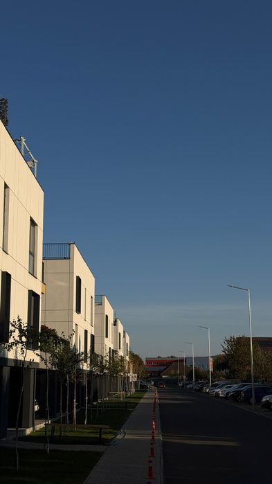 Proprietar, închiriez apartament 2 camere, terasă uriașă 60mp + parcare, Unirii  Ama Residence
