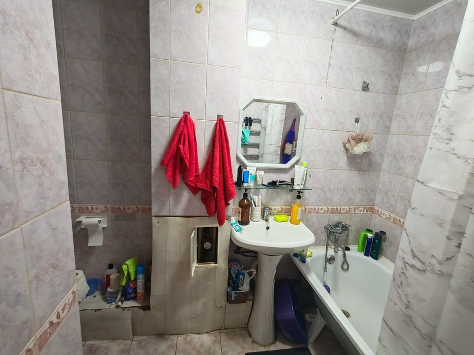 Продажа 4х ком кв в районе Юбиляр