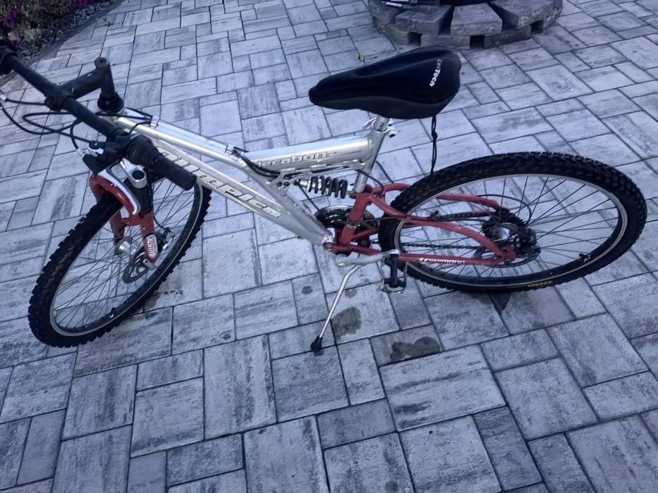 Vând Bicicleta            h
