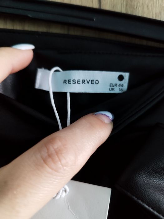 Fusta piele ecologica noua Reserved 44