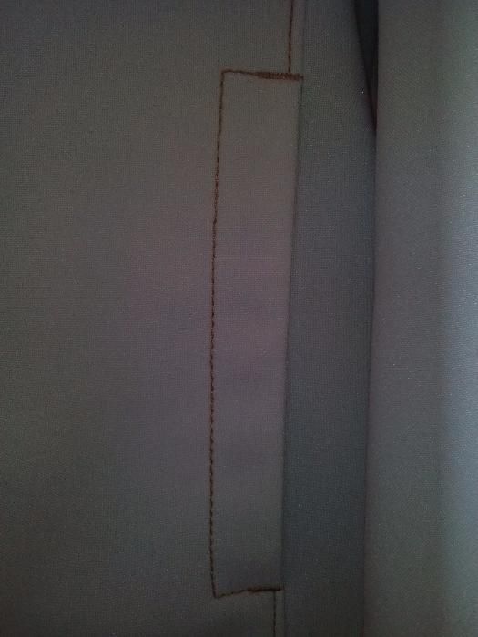 Костюм на " Paruchev"-40 лв. Подарявам риза.