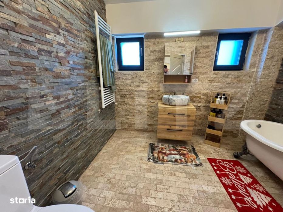 Apartament tip penthouse, 3 camere, 110 mp, 3 locuri de parcare, zona