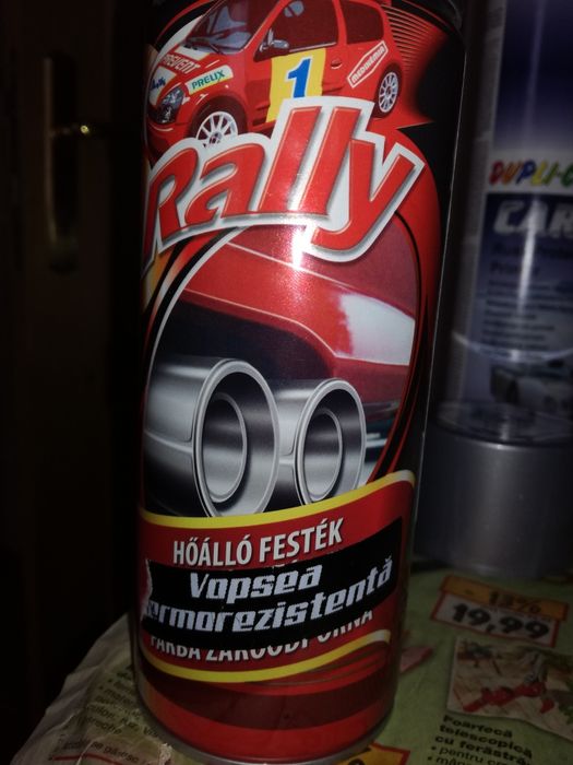 Vopsea termorezistenta si primer nefolosite