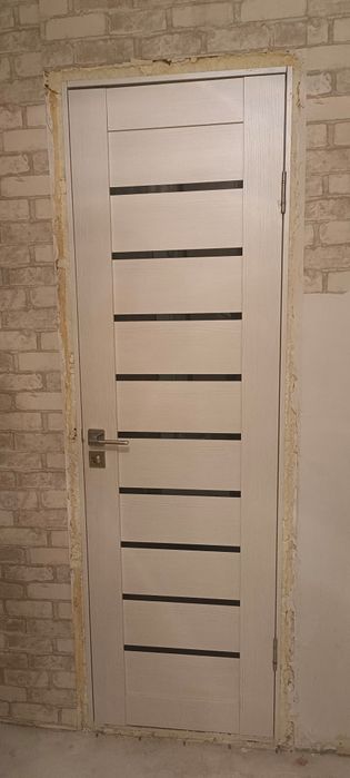 Продам межкомнатные двери