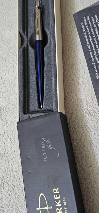 pix parker si pierre cardin