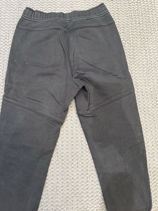 Черен Анцунг (Hyper)