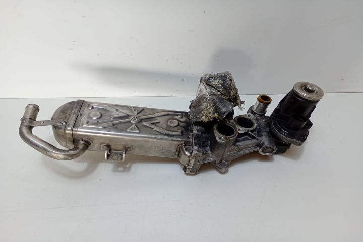 Racitor gaze 03L131512DQ Audi A3 8V seria