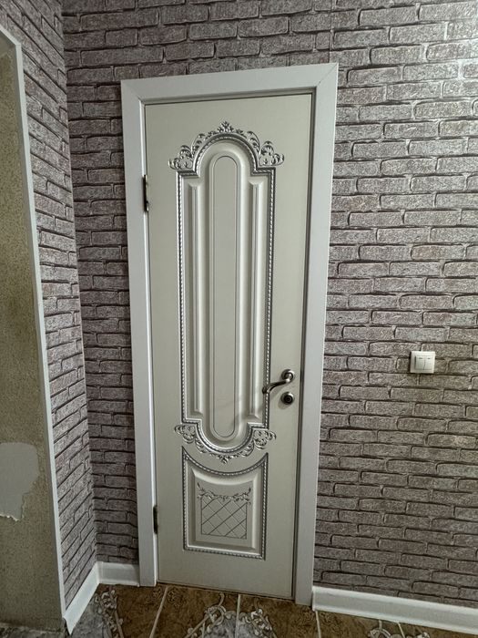 Срочно продам межкомнатные двери