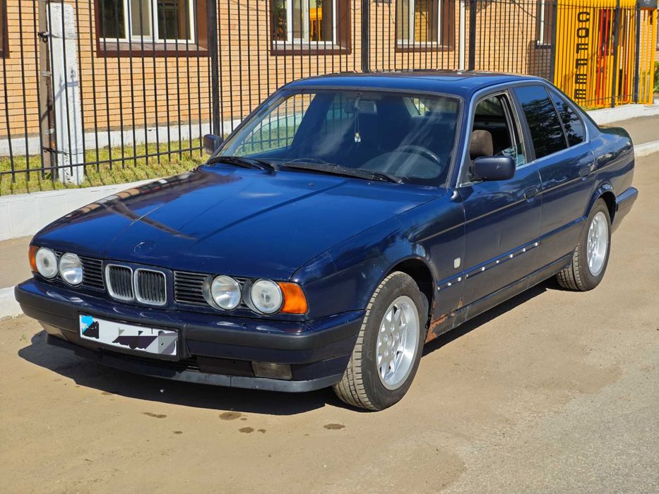 Продам BMW е34 520