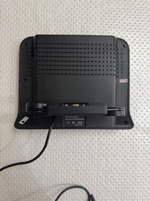 Монитор в машину