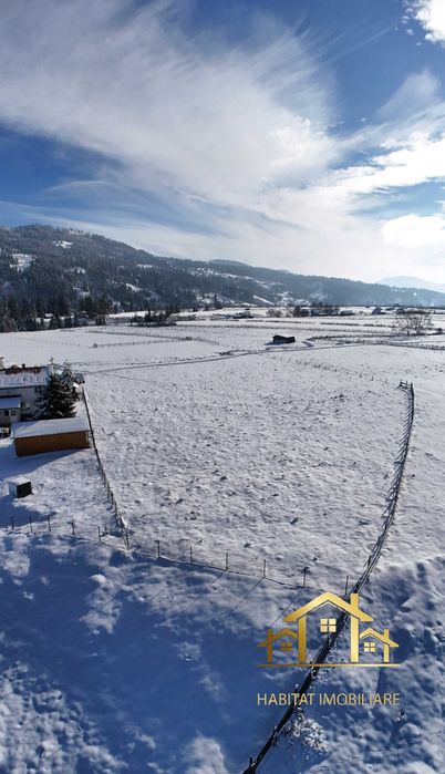 Teren la munte cu o suprafata totala de 2.000 mp, format din 2 PARCELE