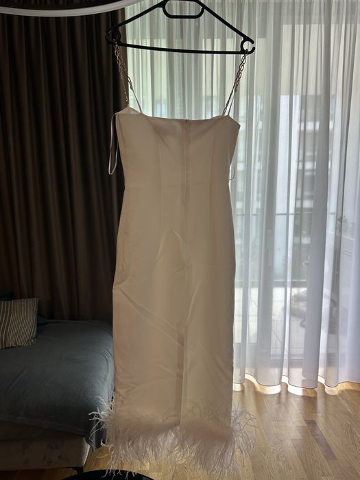 Rochie nissa nepurtata