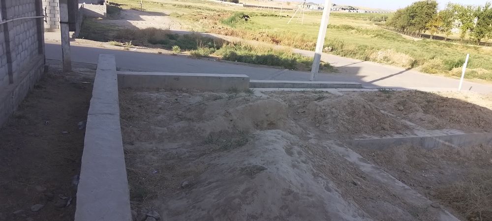 Фундаменті бар ұзыннан жер сатылады.