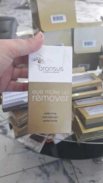 Естествени мигли за миглопластика