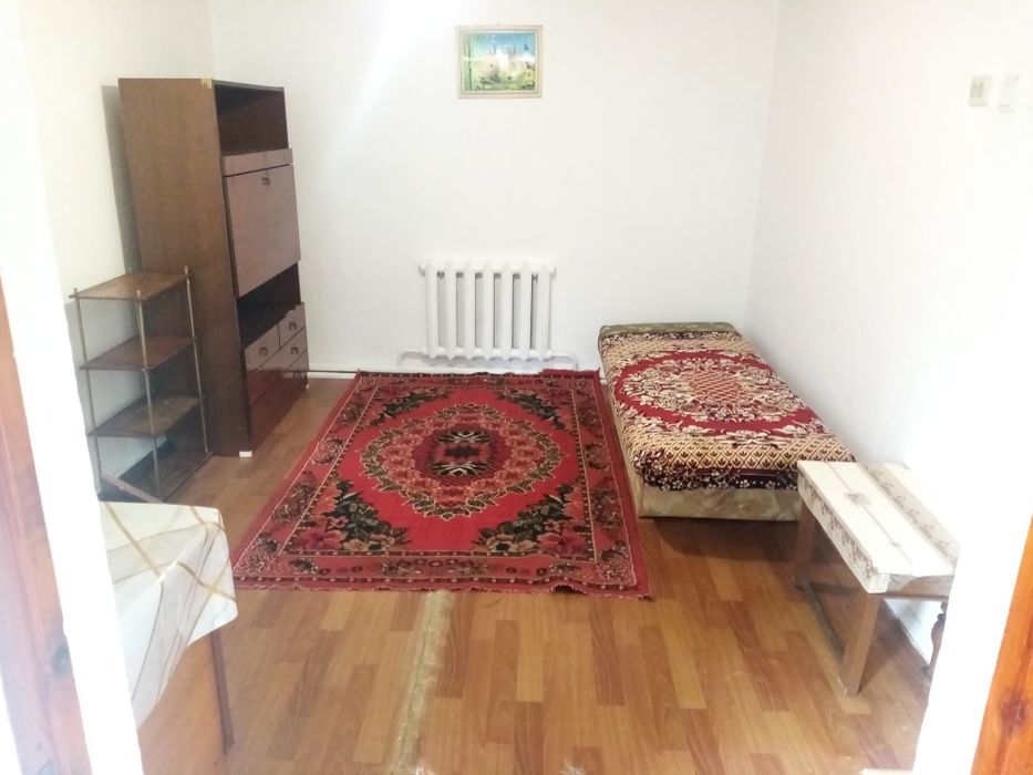 Сдам комнату в районе КОЛХОЗНОГО РЫНКА, В часном секторе